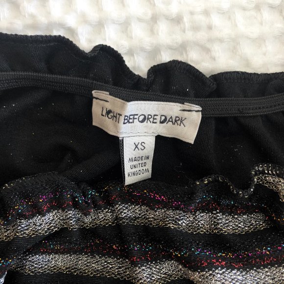 UO Off-The-Shoulder Lettuce-Edge Top - Picture 10 of 10